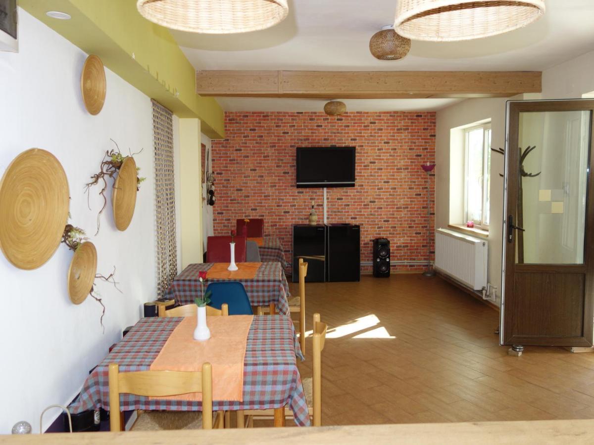 Villa Siret Sendreni Экстерьер фото