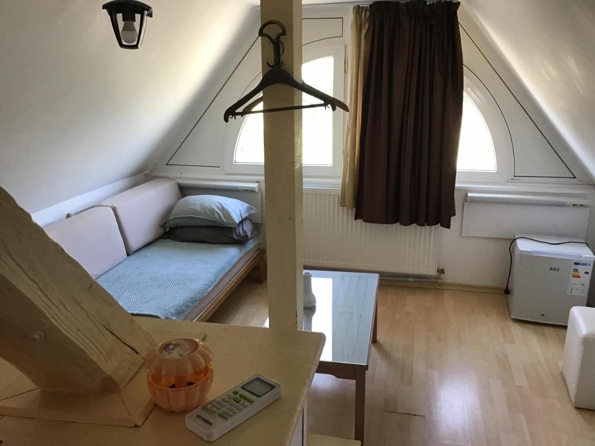 Villa Siret Sendreni Экстерьер фото